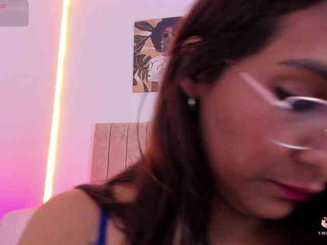 AnnaRoss webcam