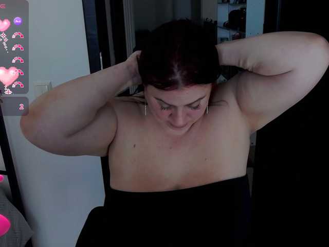 lisette- webcam bongacams model stream image
