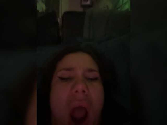 go to chat with 69TwiX69