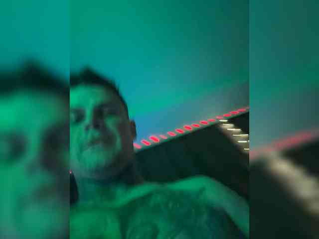 69TwiX69 webcam