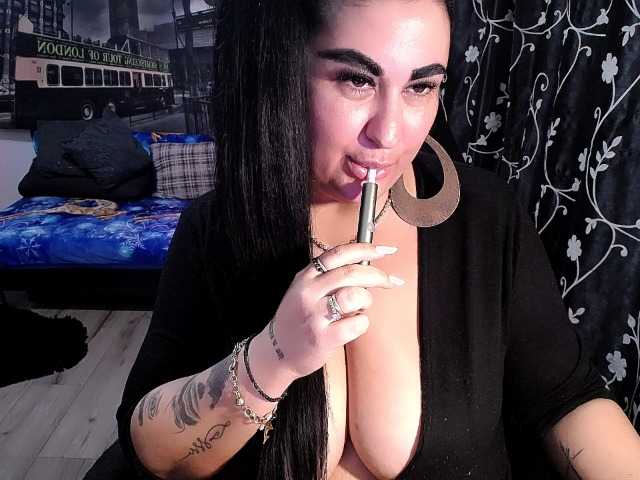 NaturalWoman live cam