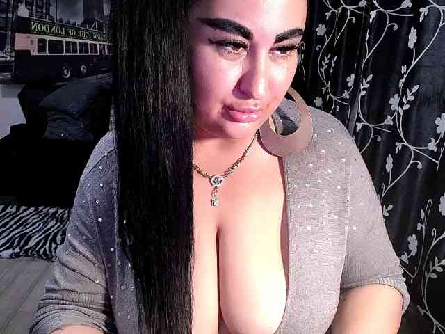 NaturalWoman webcam