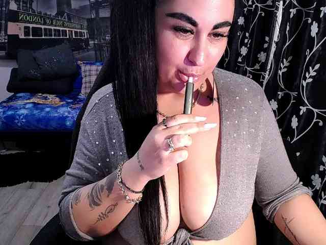 NaturalWoman NaturalWoman