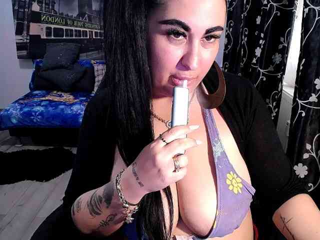NaturalWoman NaturalWoman