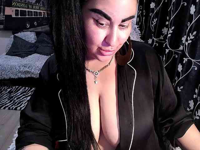 NaturalWoman webcam