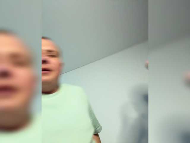 go to chat with -Right-