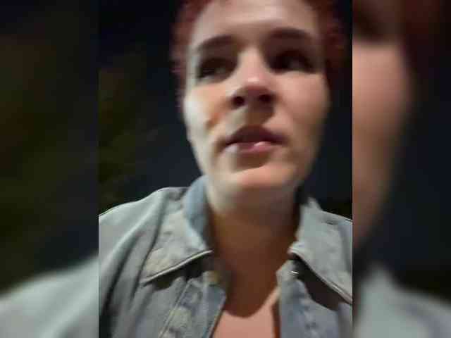 -Right- webcam