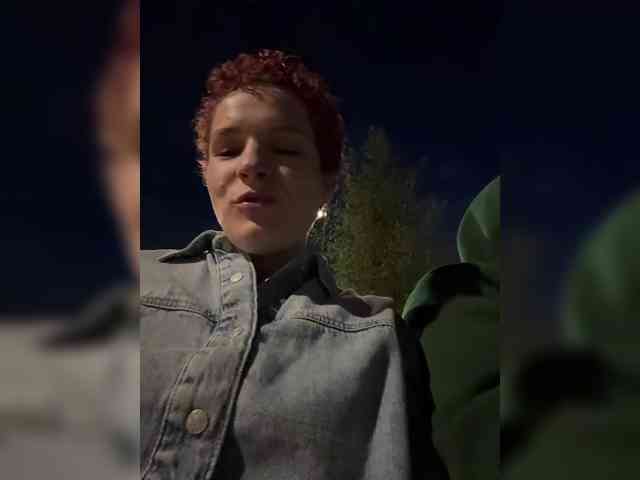 -Right- webcam