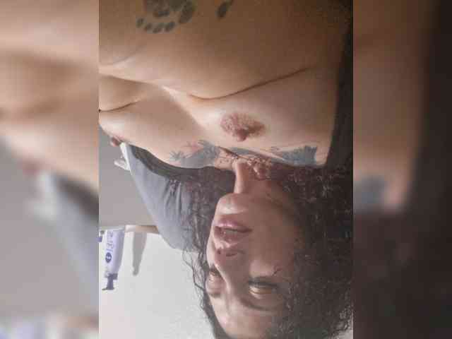 BossBaddie webcam