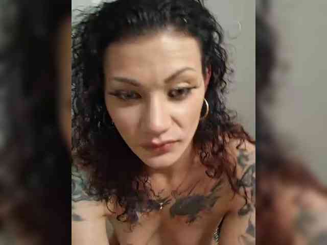 BossBaddie webcam