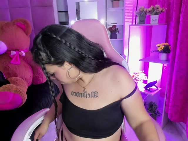 LianyTaylor live cam on BongaCams