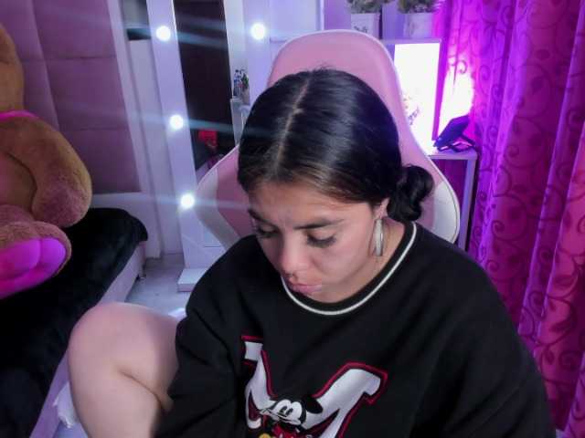 LianyTaylor live cam on BongaCams