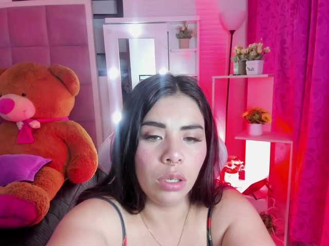 LianyTaylor webcam