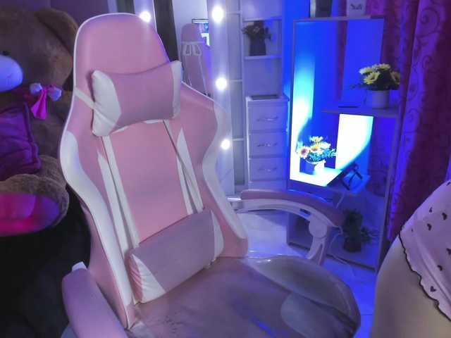 LianyTaylor live cam on BongaCams
