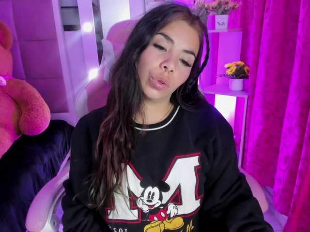 LianyTaylor live cam on BongaCams