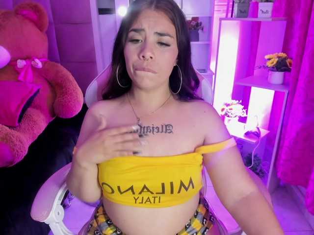 LianyTaylor live cam on BongaCams