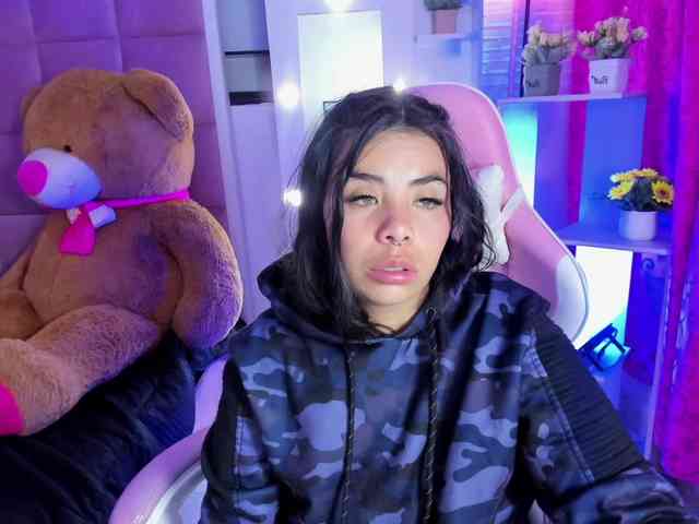 LianyTaylor