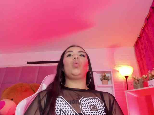 LianyTaylor webcam