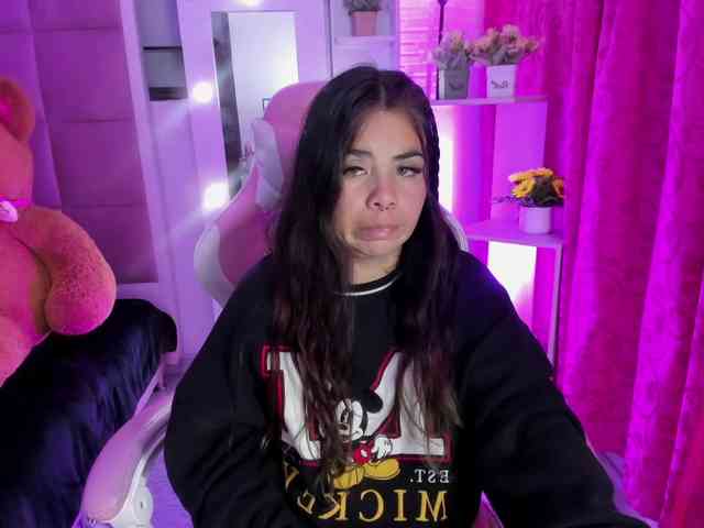 LianyTaylor webcam