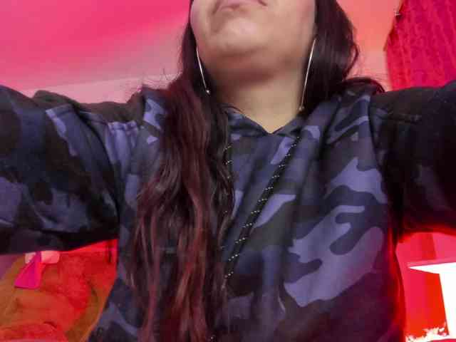 LianyTaylor webcam