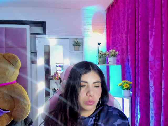 LianyTaylor