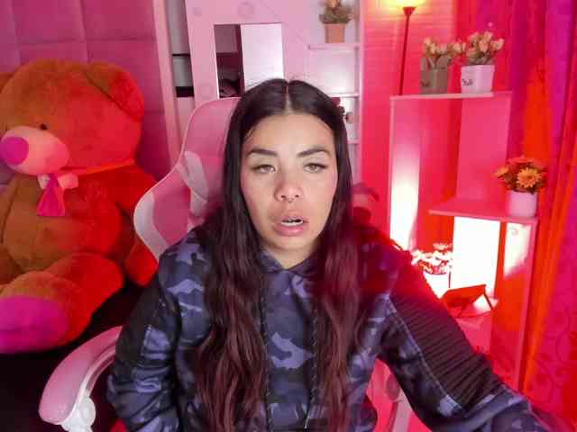 LianyTaylor webcam