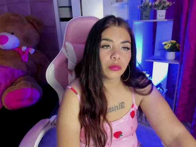 LianyTaylor webcam