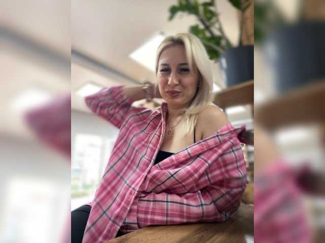 SofiSexa live cam on BongaCams
