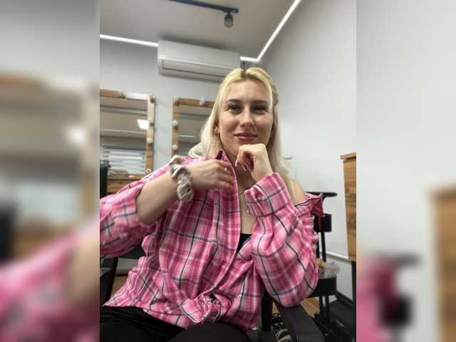 SofiSexa live cam on BongaCams