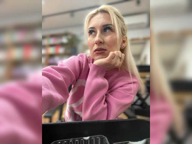 SofiSexa live cam on BongaCams