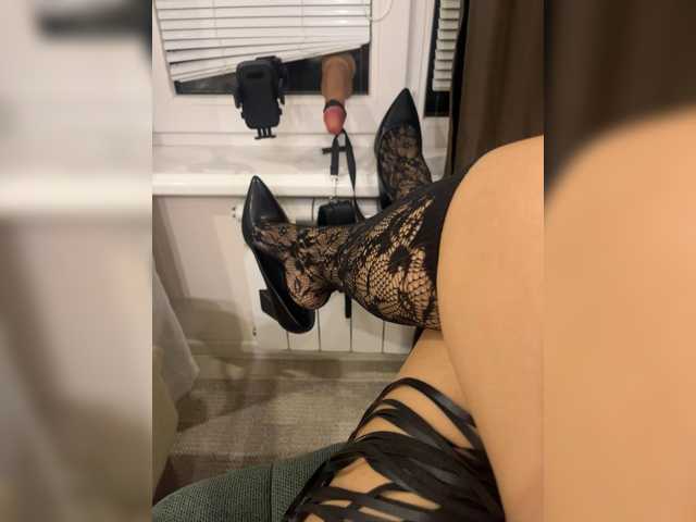 Queen-love live cam on BongaCams