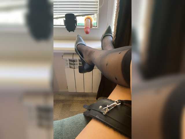 Queen-love live cam on BongaCams