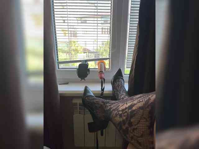 Gospoja_Julia webcam