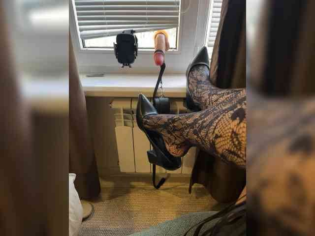 Gospoja_Julia webcam