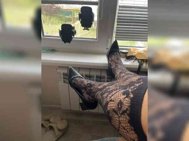 Gospoja_Julia webcam