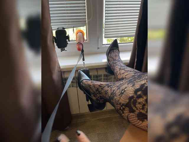 Gospoja_Julia webcam