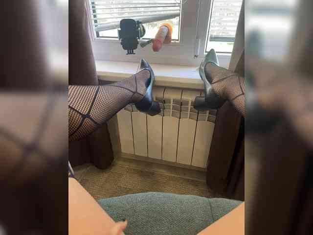 Queen-love Live Webcam on BongaCams