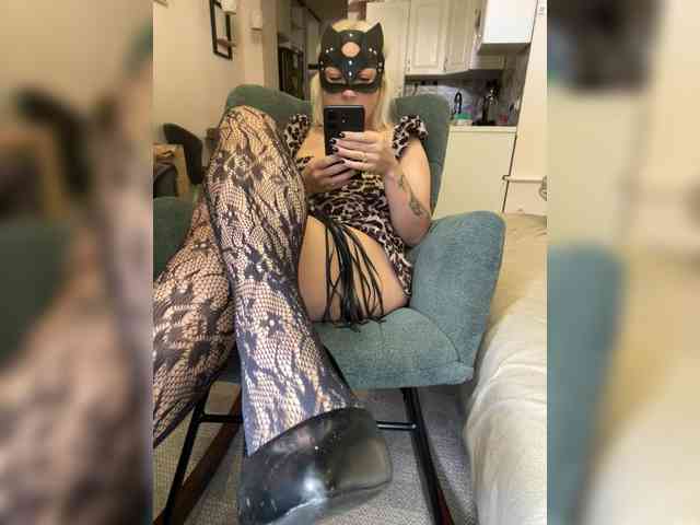 Gospoja_Julia webcam
