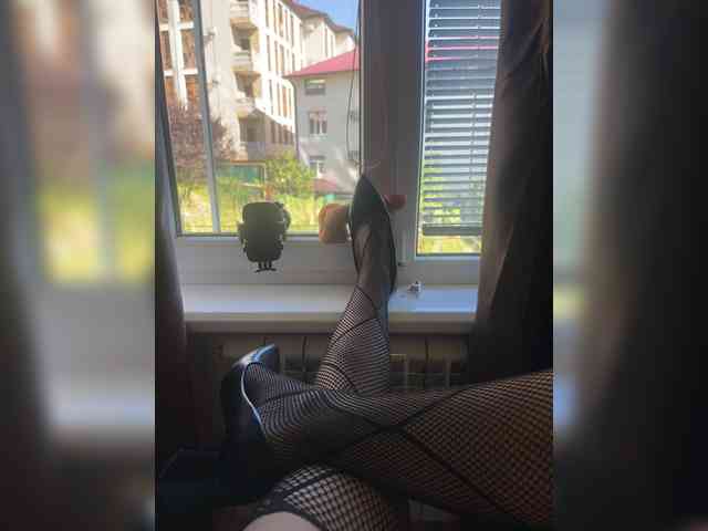 Queen-love Live Webcam on BongaCams
