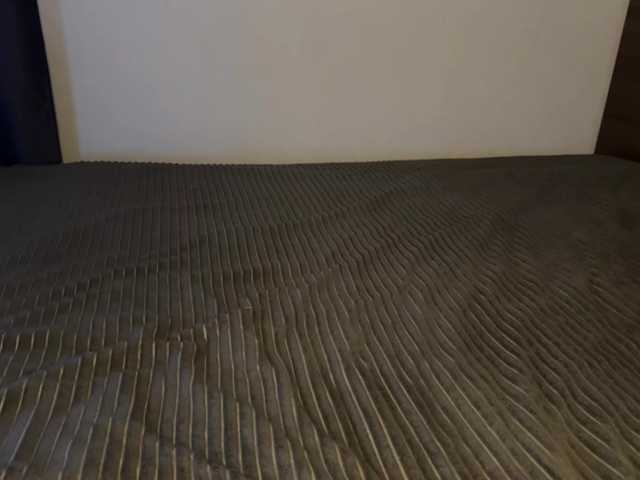 TinaScarlet's BongaCams show and profile