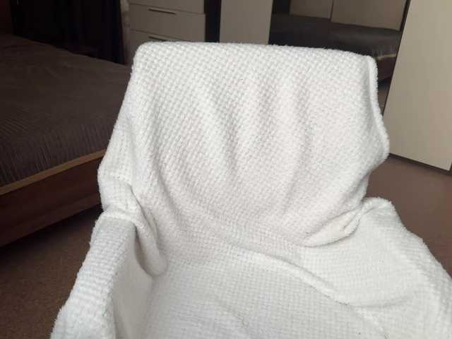 TinaScarlet's BongaCams show and profile