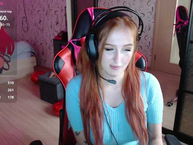 Lisichka4's BongaCams show and profile