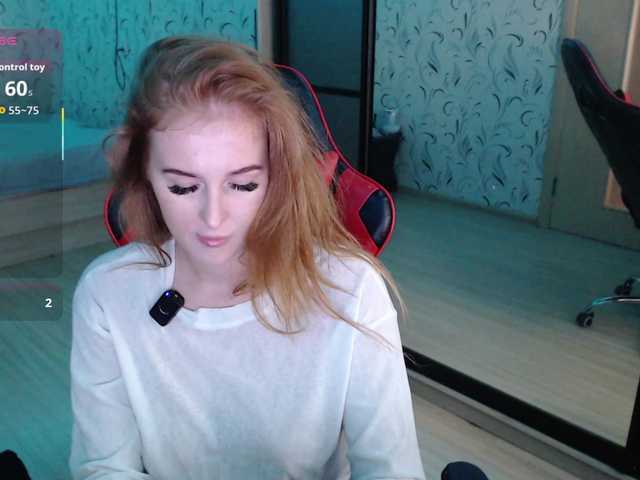 Lisichka4 live cam on BongaCams