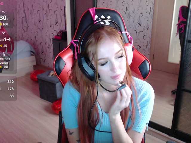 Lisichka4's BongaCams show and profile