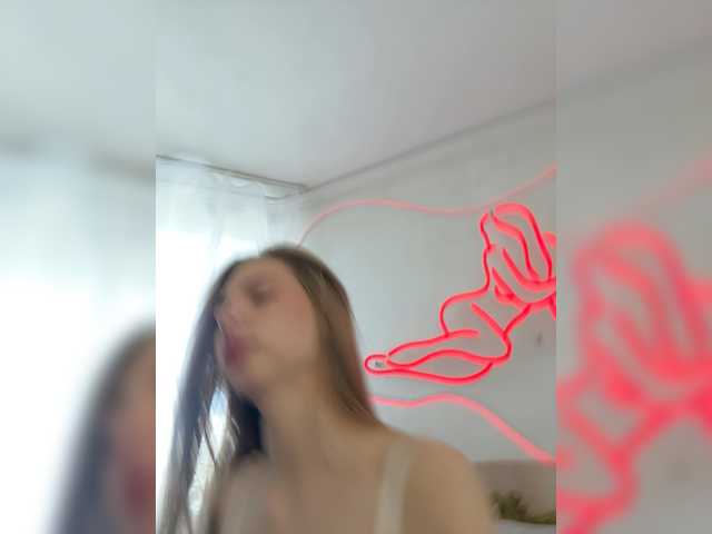  Kiki-77 chat room