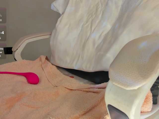 mikkylovely live webcam show