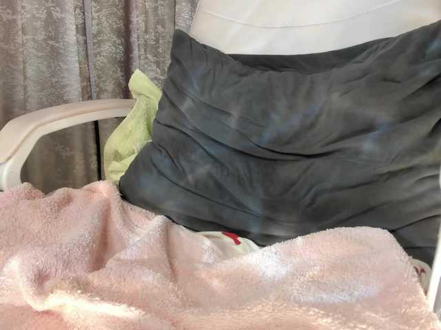 mikkylovely live cam on BongaCams