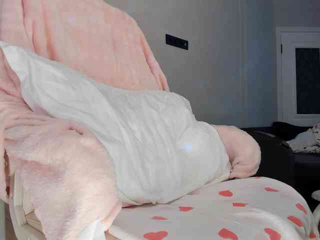 mikkylovely webcam