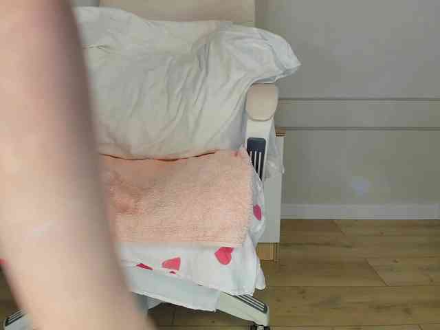 mikkylovely webcam