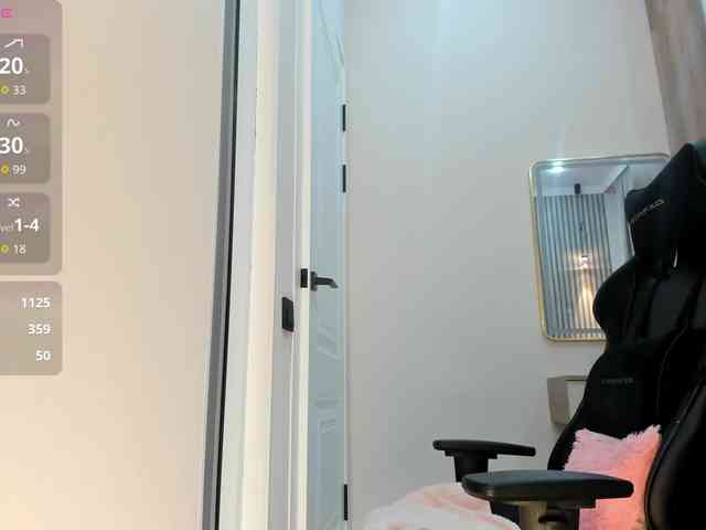 mikkylovely webcam